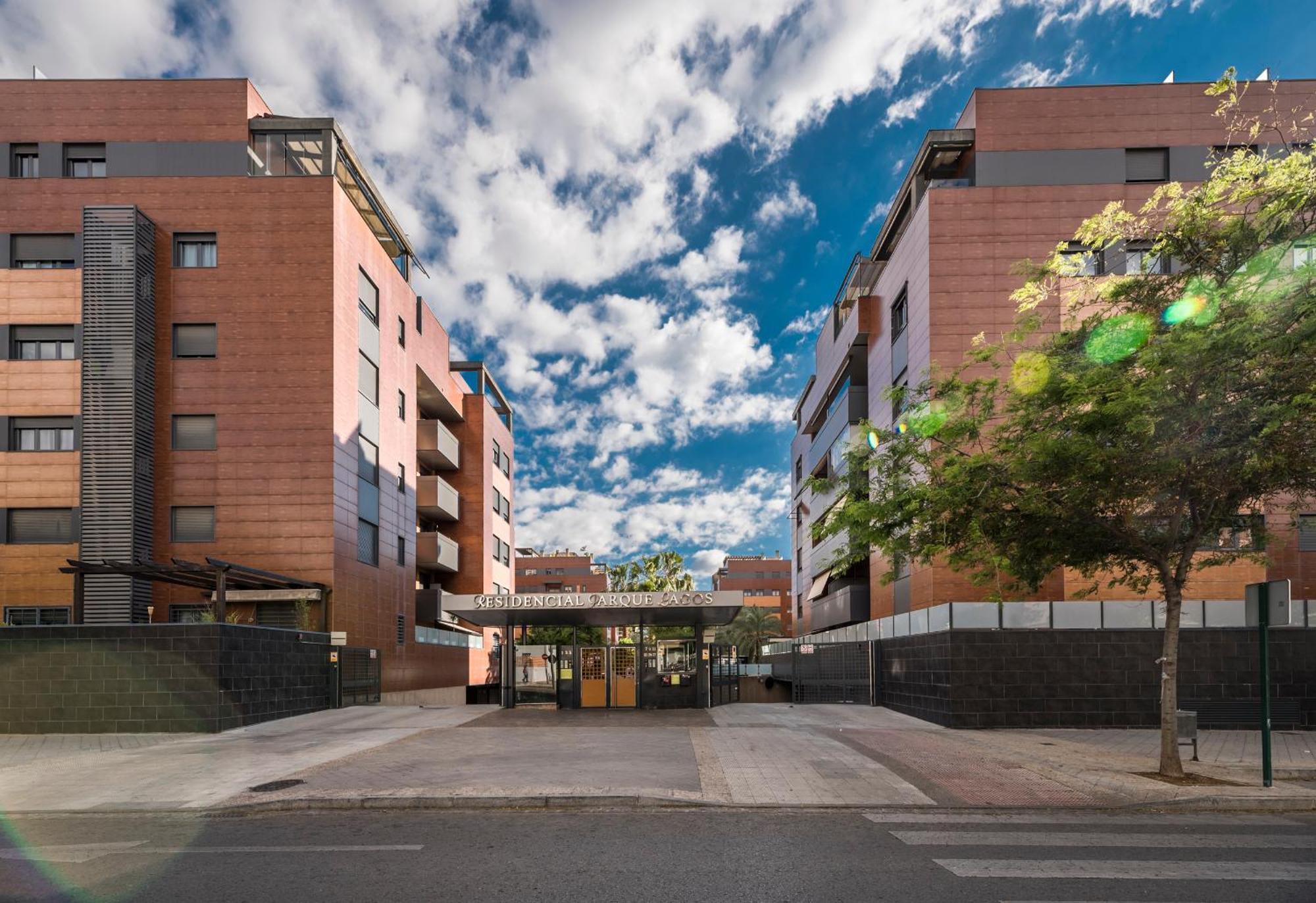 Enjoygranada Emir 4C + Parking Apartamento Exterior foto